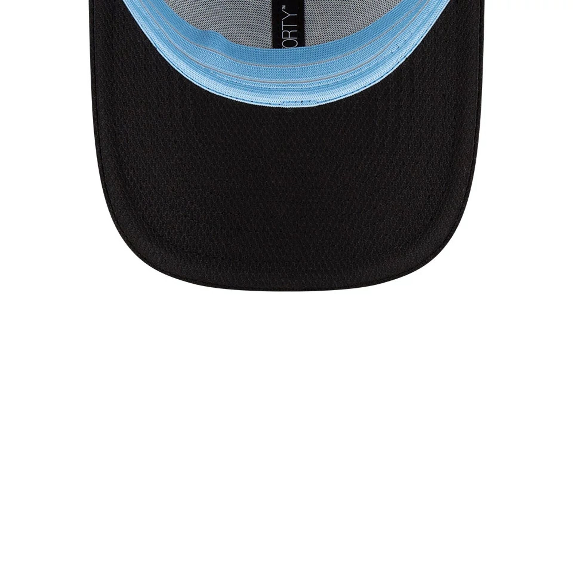 This is a Cleeks LIV Cleeks Black 9FORTY Stretch Snap Adjustable Cap 2
