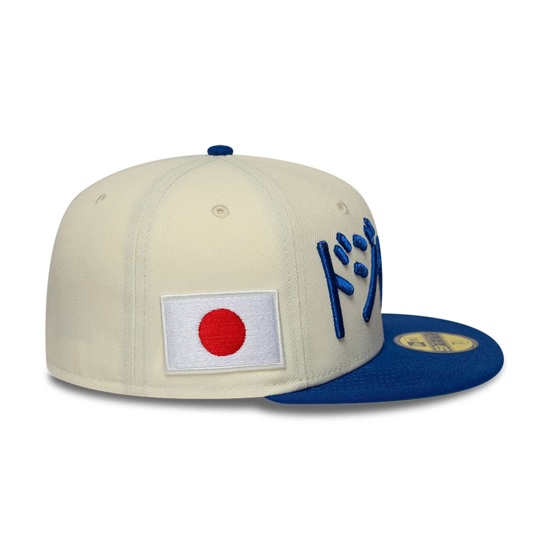 Pictured is this MLB Kanji Japan Flag LA Dodgers 59FIFTY Fitted cap in white. 6