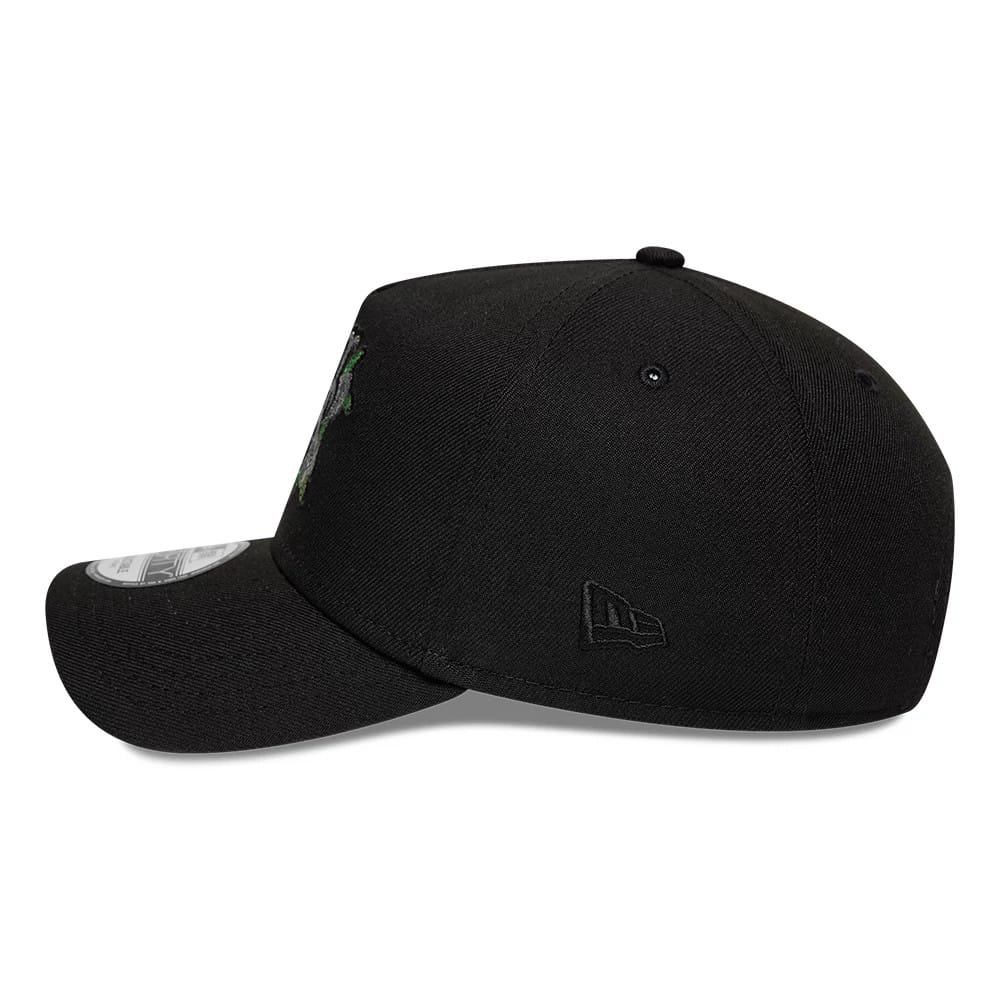 Pictured is this MLB New York Mets 9FORTY A-Frame cap in black. 6