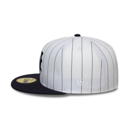 This is a New York Giants MLB Cooperstown White 59FIFTY Fitted Cap 5