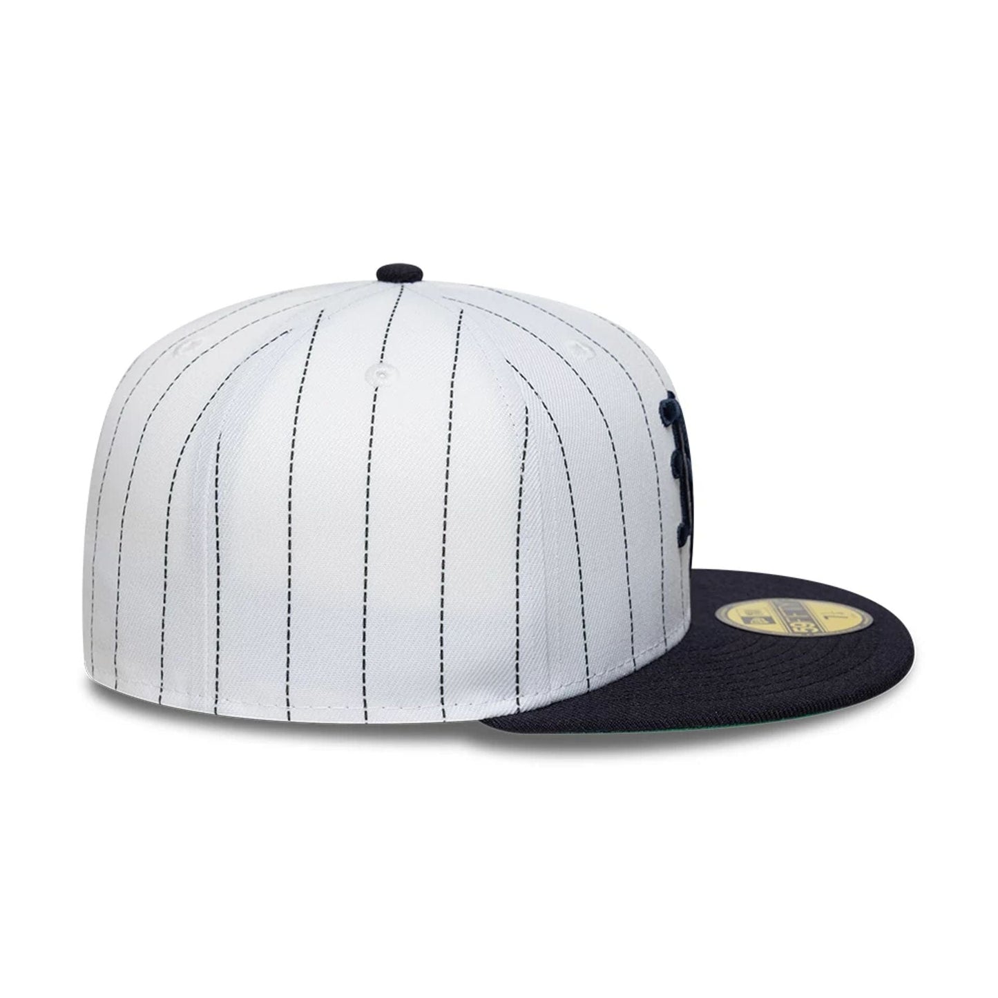 This is a New York Giants MLB Cooperstown White 59FIFTY Fitted Cap 6