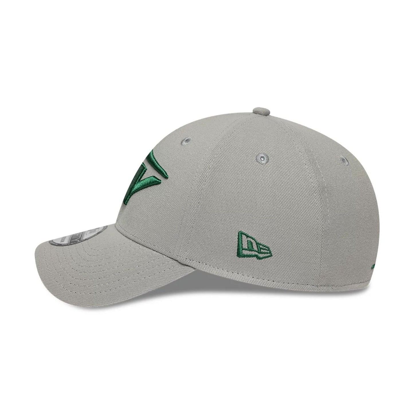 This is a New York Jets NFL Grey 39THIRTY Stretch Fit Cap 5