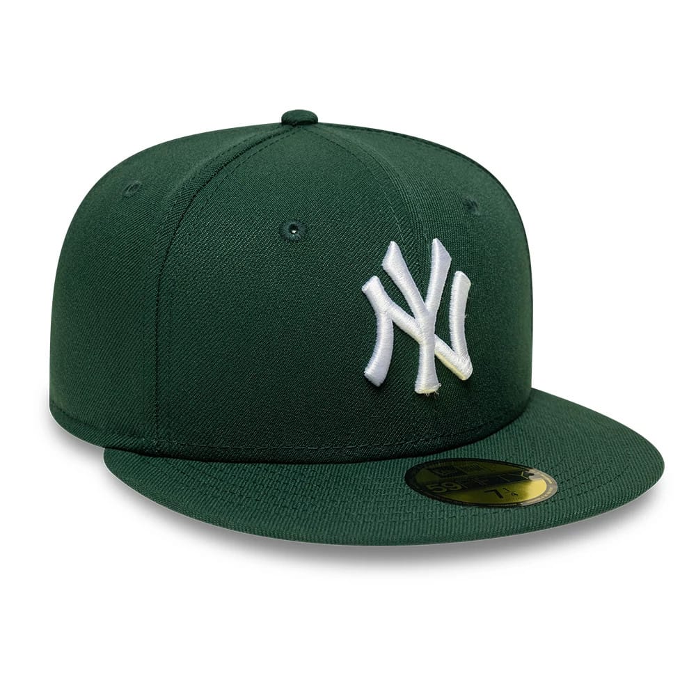 Pictured is this MLB New York Yankees Core 59FIFTY Fitted cap in dark green. 4