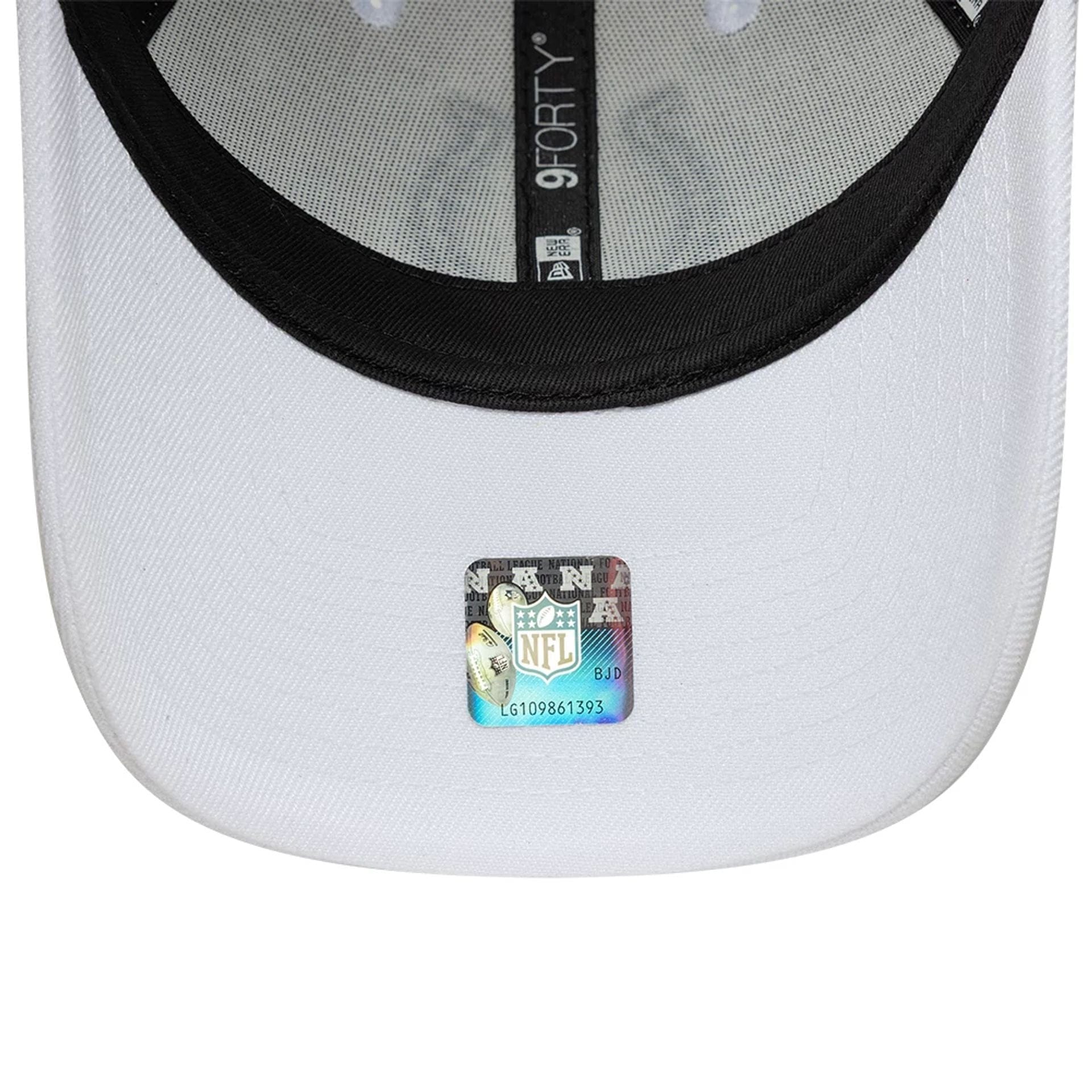 This is a Indianapolis Colts NFL White 9FORTY A-Frame Trucker Adjustable Cap 7