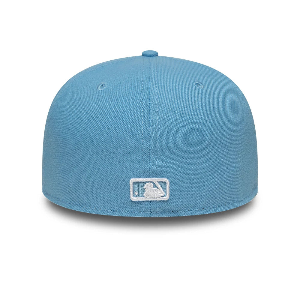 Pictured is this MLB New York Yankees 59FIFTY Fitted cap in blue. 5