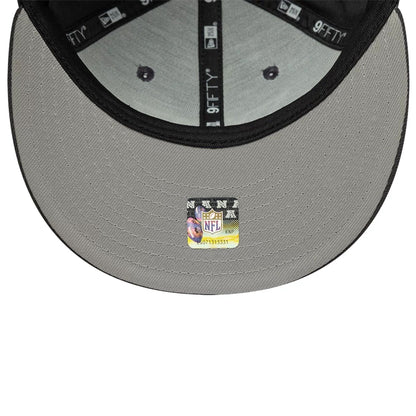 This is a Washington Commanders NFL Grey 9FIFTY Snapback Adjustable Cap 2