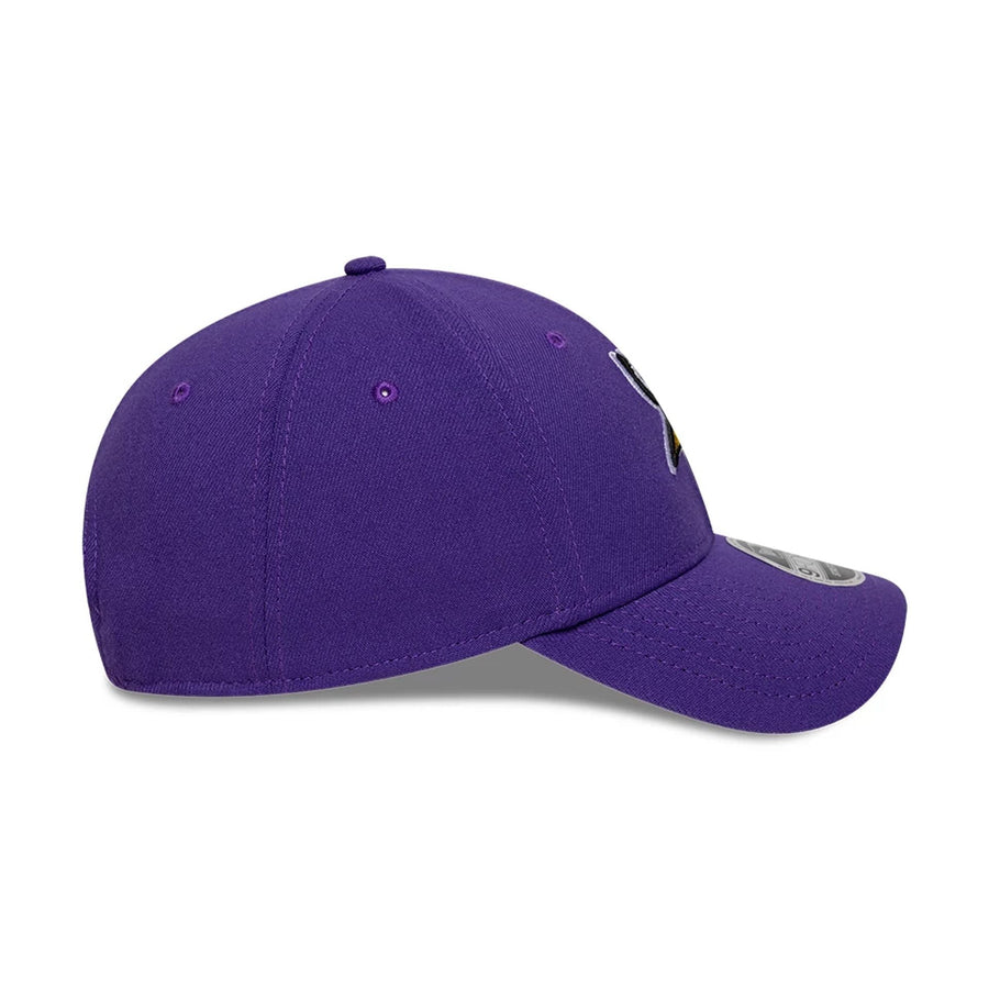 This is a Minnesota Vikings NFL Purple 9FORTY Stretch Snap Adjustable Cap 5