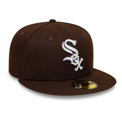 Pictured is this MLB Chicago White Sox 59FIFTY Fitted cap in dark brown. 4