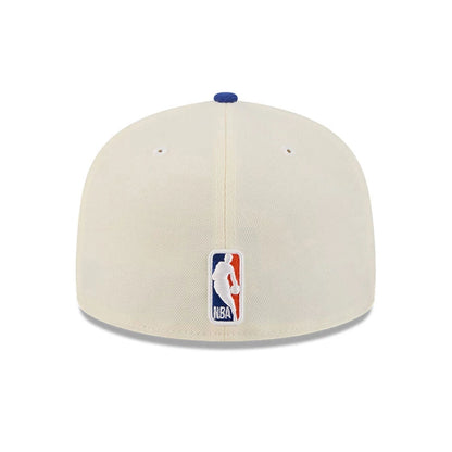This is a New York Knicks NBA White 59FIFTY Fitted Cap 7