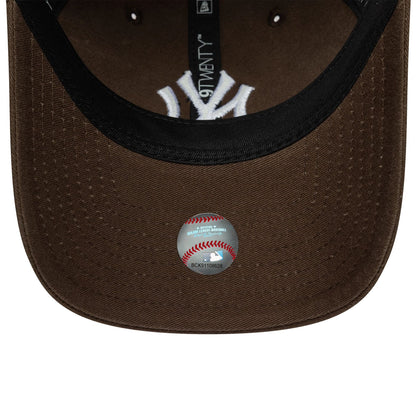 This is a New York Yankees MLB Dark Brown 9TWENTY Adjustable Cap 7