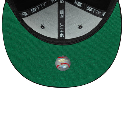 This is a New York Yankees MLB Black 59FIFTY Fitted Cap 2