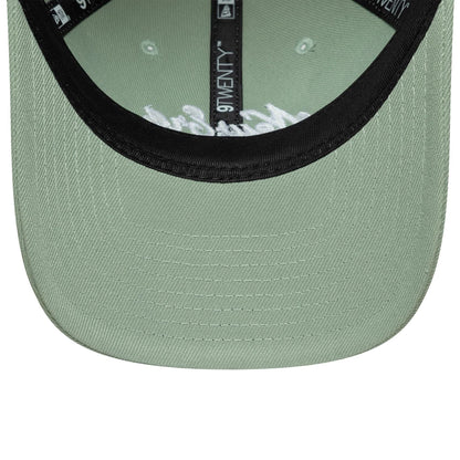 This is a New Era Heritage Script Green 9TWENTY Adjustable Cap 7