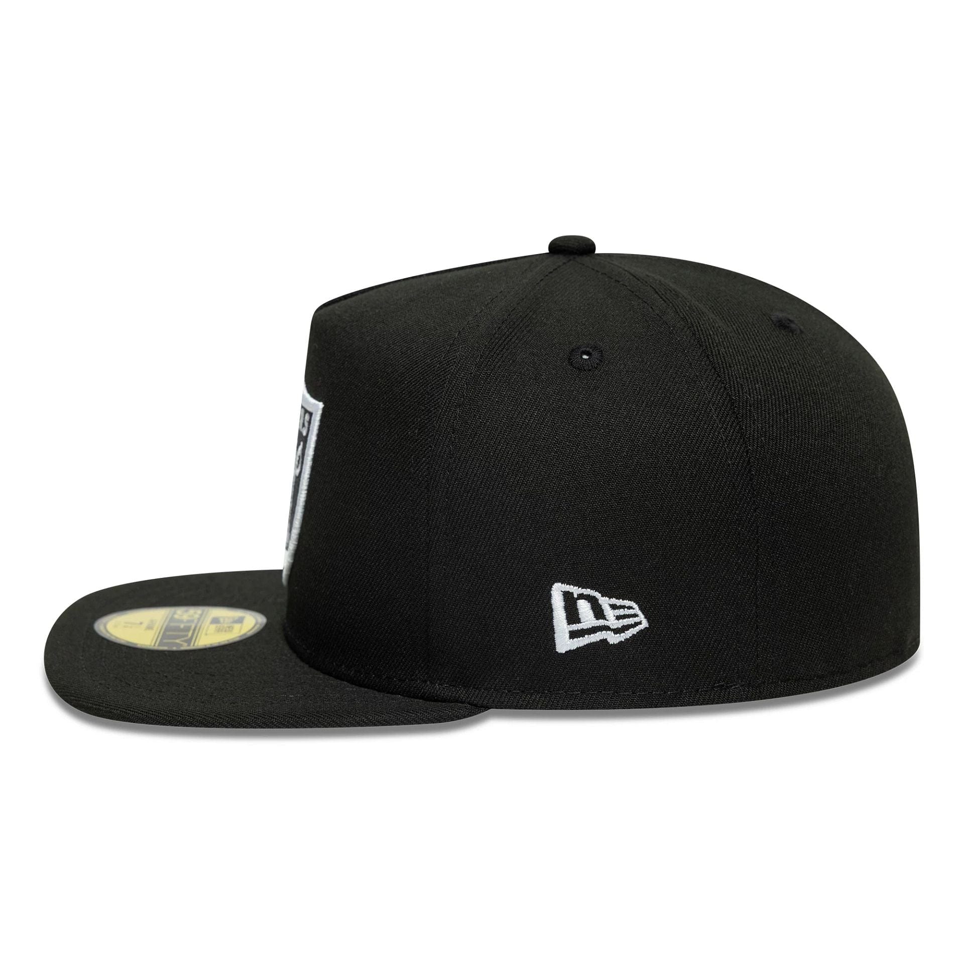 This is a Las Vegas Raiders Flat Black 59FIFTY A-Frame Fitted Cap 5