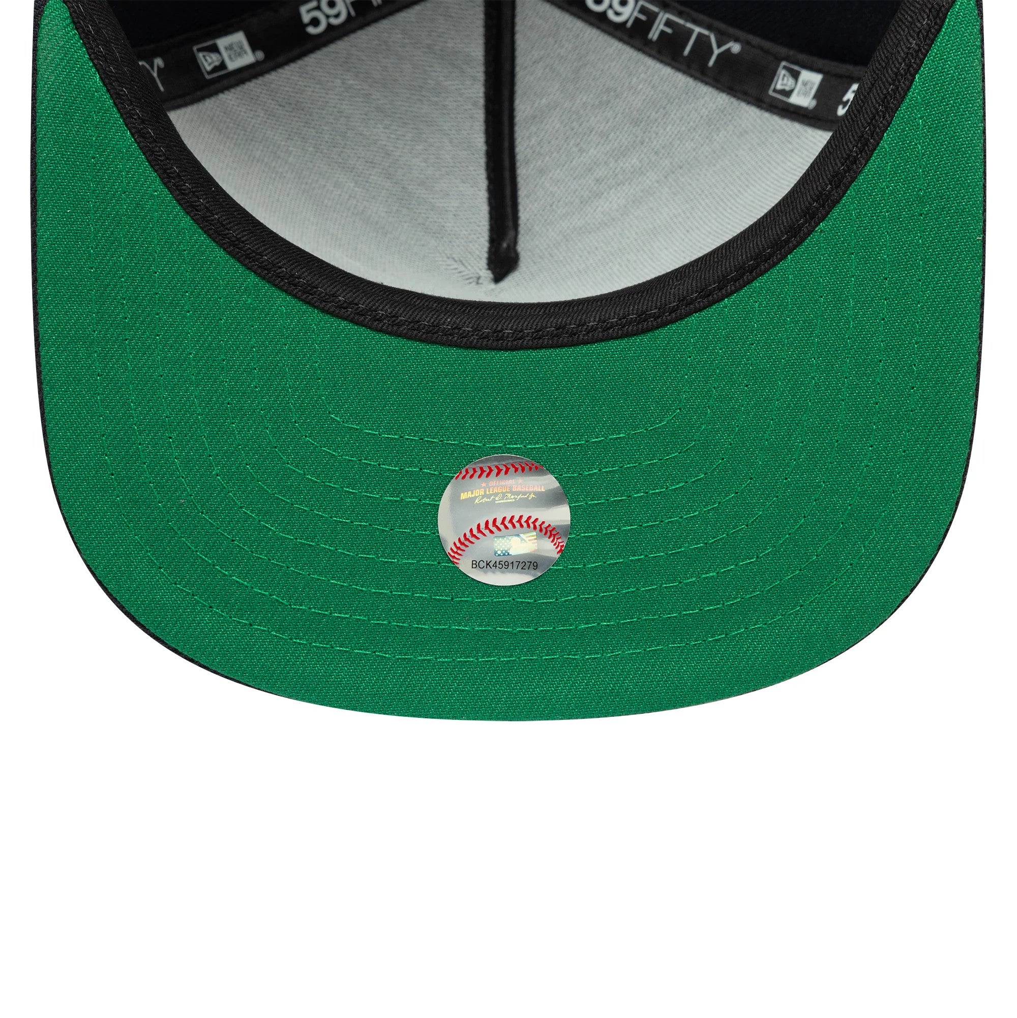 This is a New York Yankees Flat Navy 59FIFTY A-Frame Fitted Cap 2