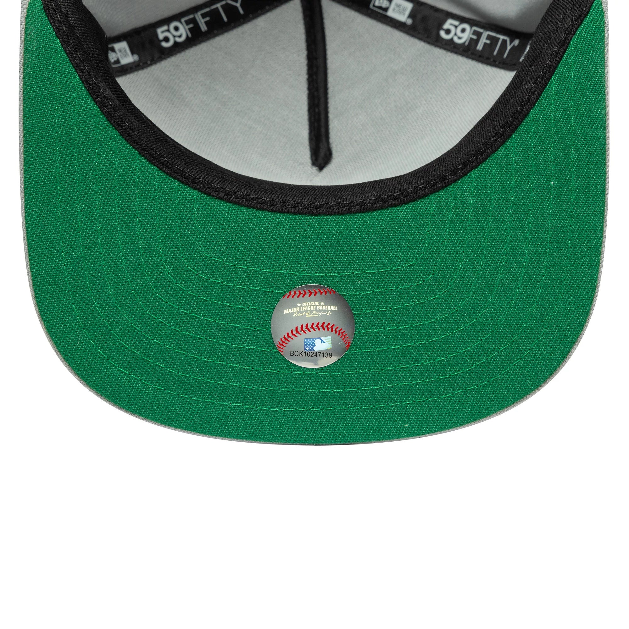This is a LA Dodgers Flat Grey 59FIFTY A-Frame Fitted Cap 2