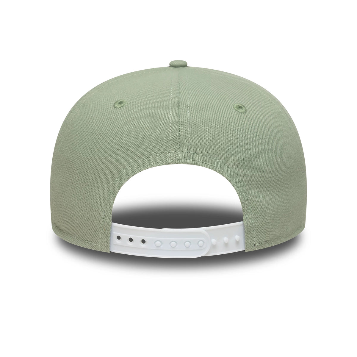 New Era Green Retro Crown 9FIFTY Snapback Adjustable Cap, rear view showing the absence of a centre back logo, with a pale green structured crown, matching eyelets, and a white adjustable snapback closure at the bottom.