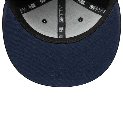 This is a New Era New York Black 59FIFTY Fitted Cap 2