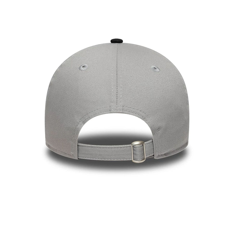 This is a New Era New York Grey 9TWENTY Adjustable Cap 7