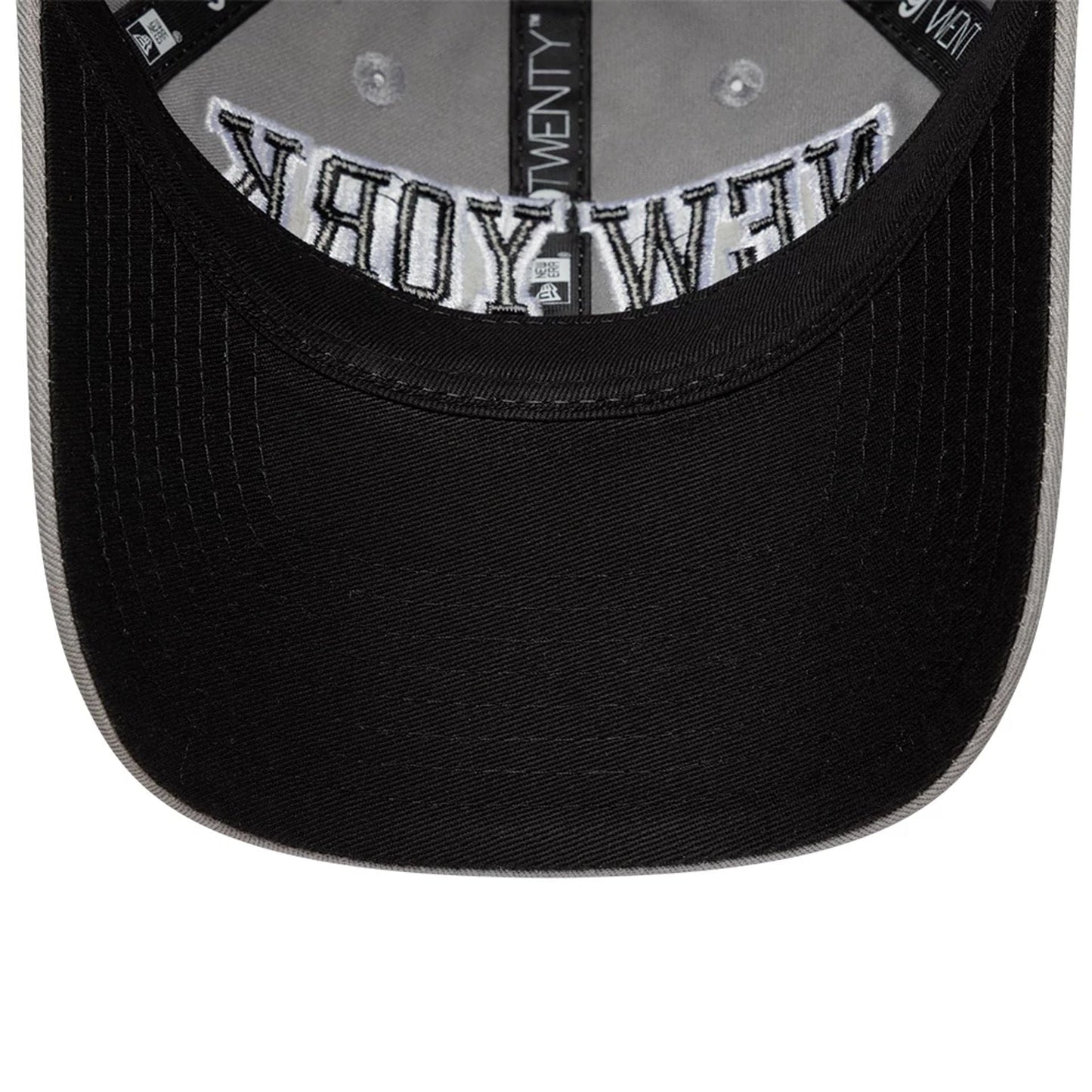 This is a New Era New York Grey 9TWENTY Adjustable Cap 2