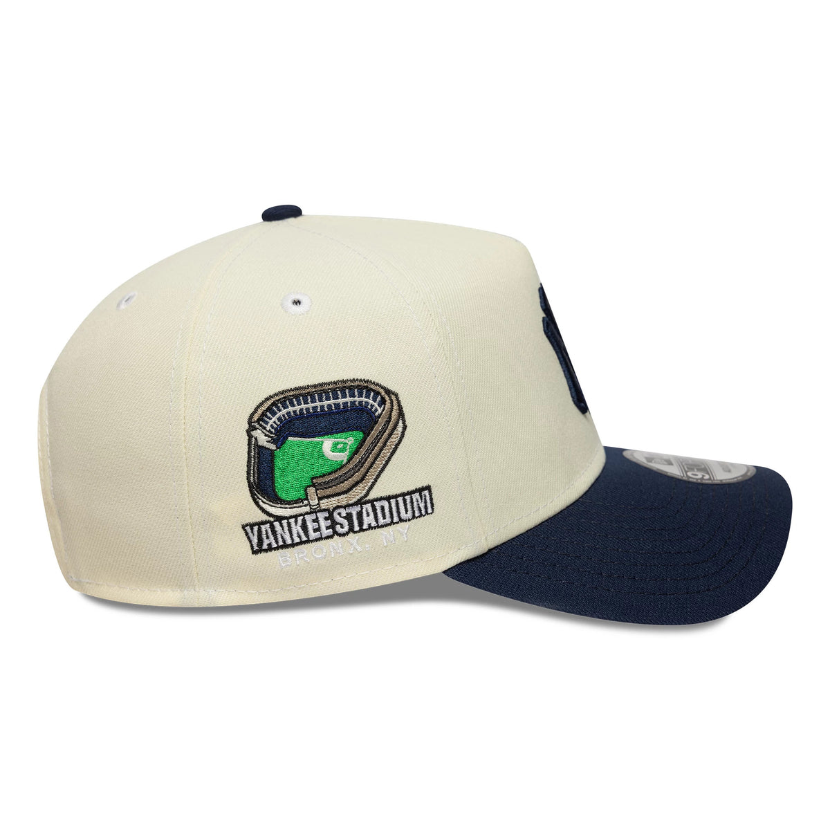 This is a New York Yankees MLB Chrome Blue Contrast Cream 9FORTY A-Frame Adjustable Cap 5