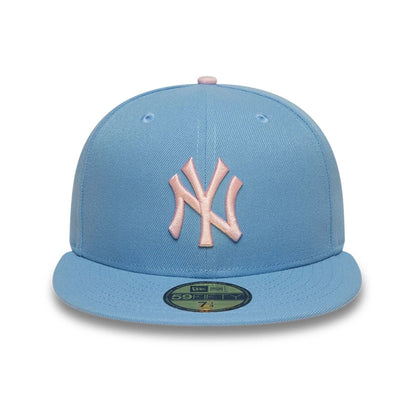 This is a New York Yankees MLB Pastel Blue 59FIFTY Fitted Cap 3