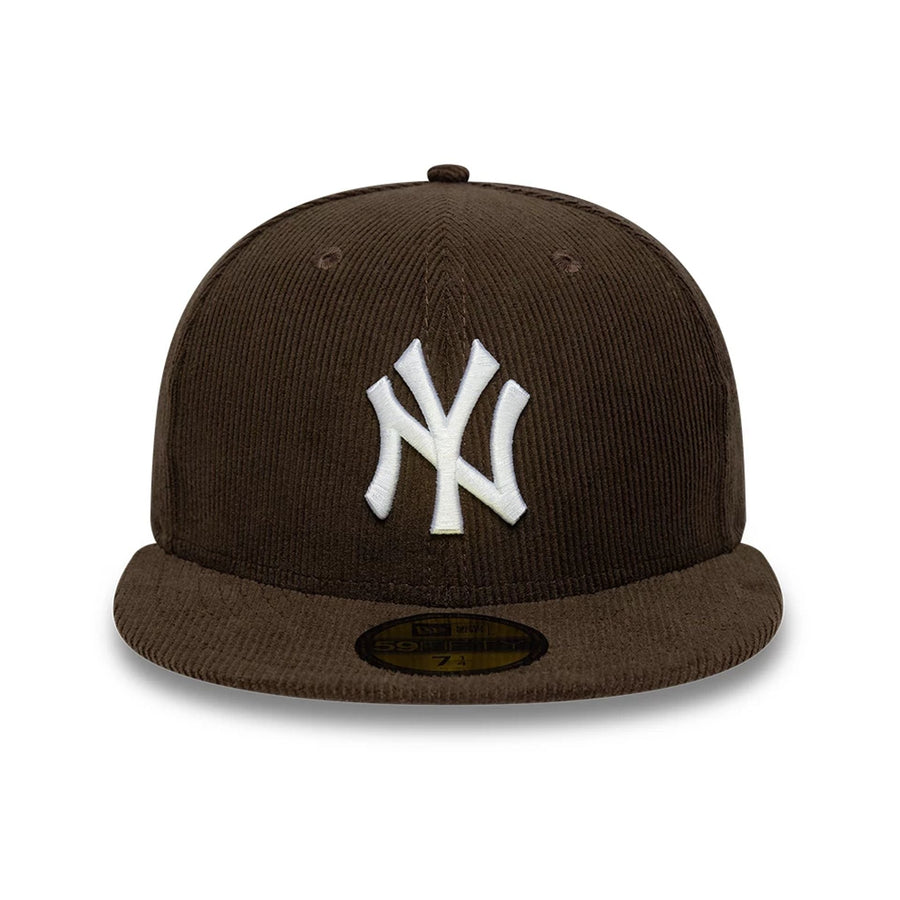 This is a New York Yankees MLB Brown 59FIFTY Fitted Cap 3
