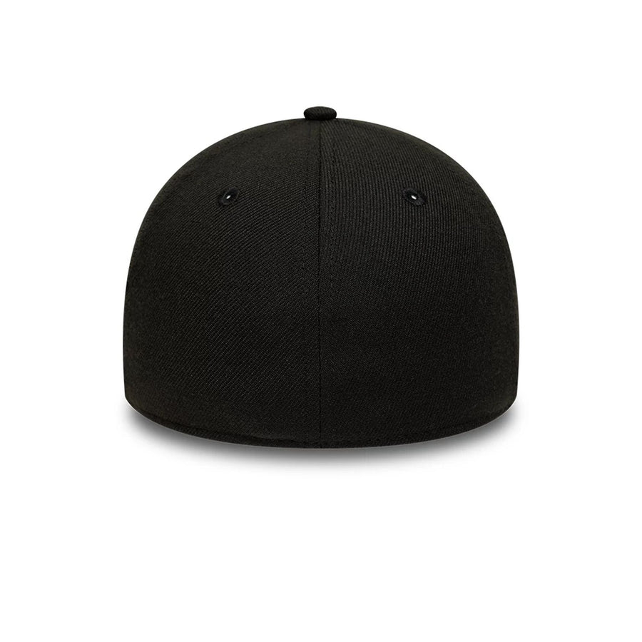 This is a New York Yankees MLB Black 39THIRTY Stretch Fit Cap 7