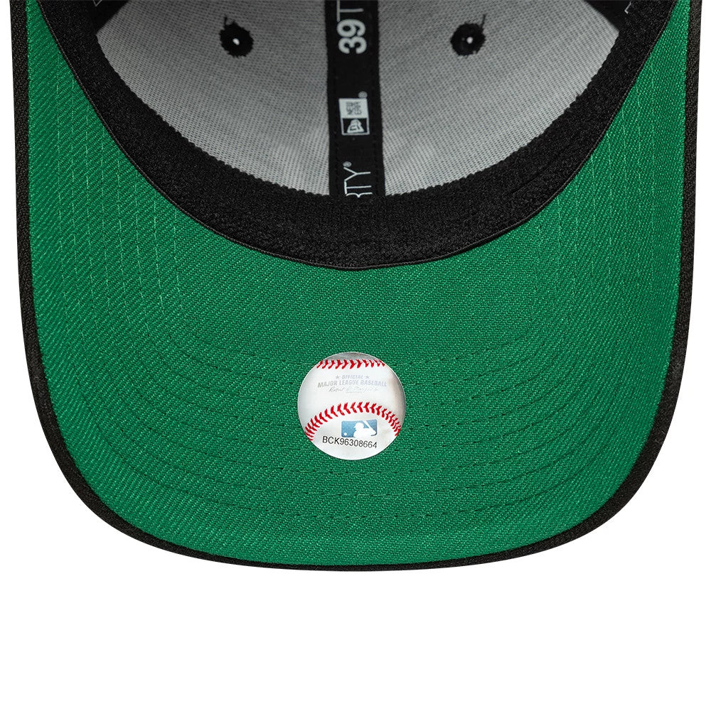 New York Yankees MLB Black New Era 39THIRTY Stretch Fit Cap, inside view showing green undervisor with a baseball graphic sticker, grey inner lining with black 39THIRTY taping, and round black eyelets on the structured crown.