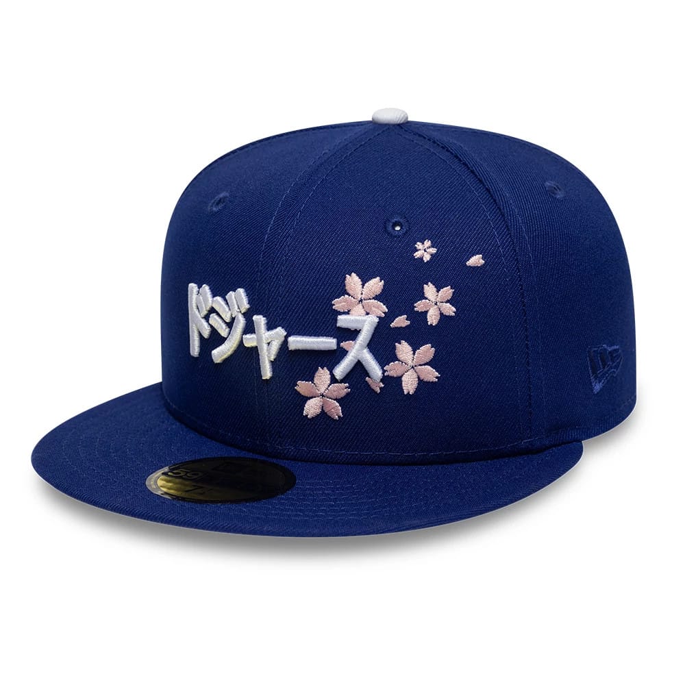 Pictured is this MLB Kanji LA Dodgers 59FIFTY Fitted cap in dark blue. 4