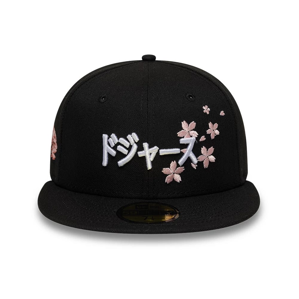 Pictured is this MLB Kanji LA Dodgers 59FIFTY Fitted cap in black. 3