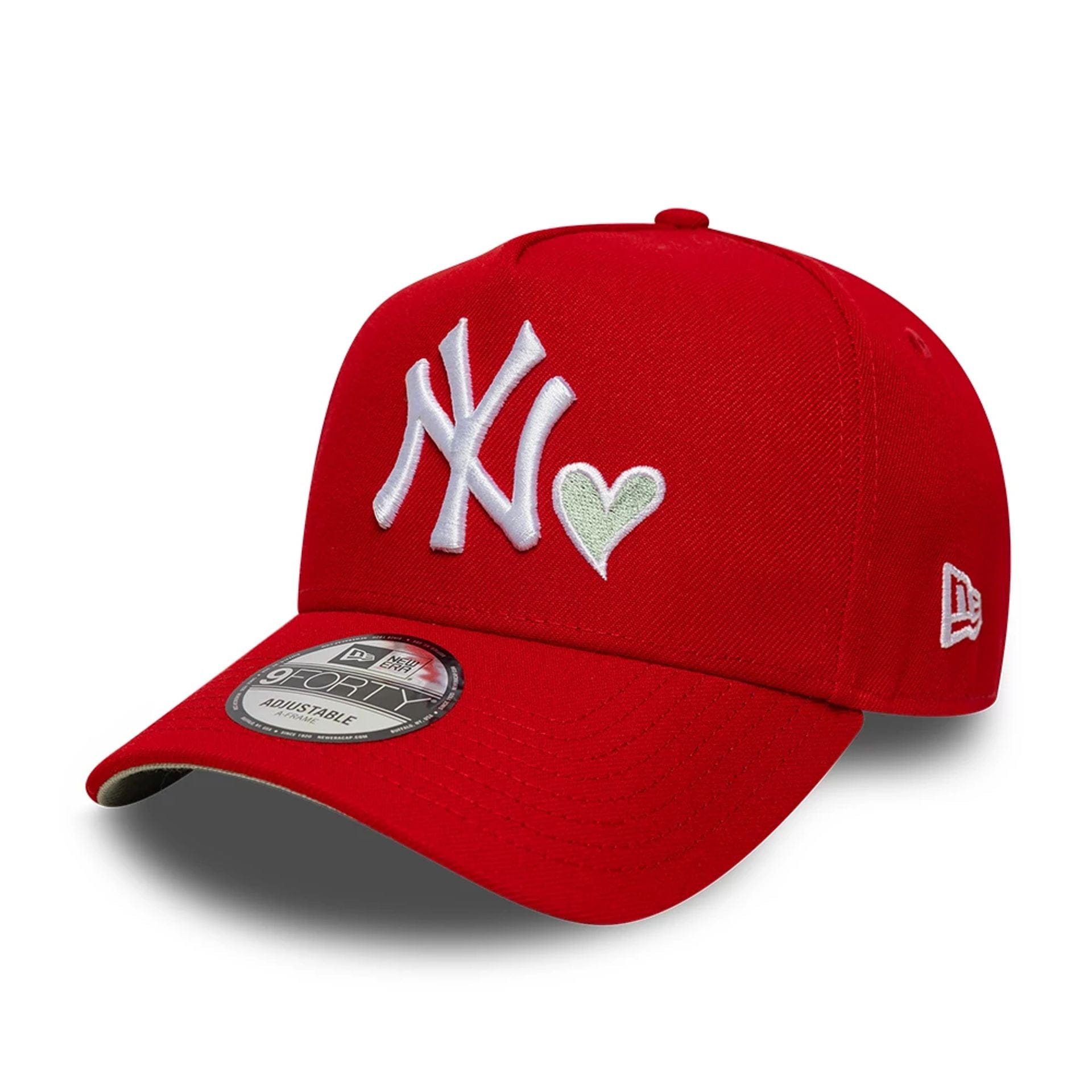 BASICKS×NEWERA YANKEES HEART CAP BASICKS Yankees Heart Embroidery Cap - キャップオンライン ストア