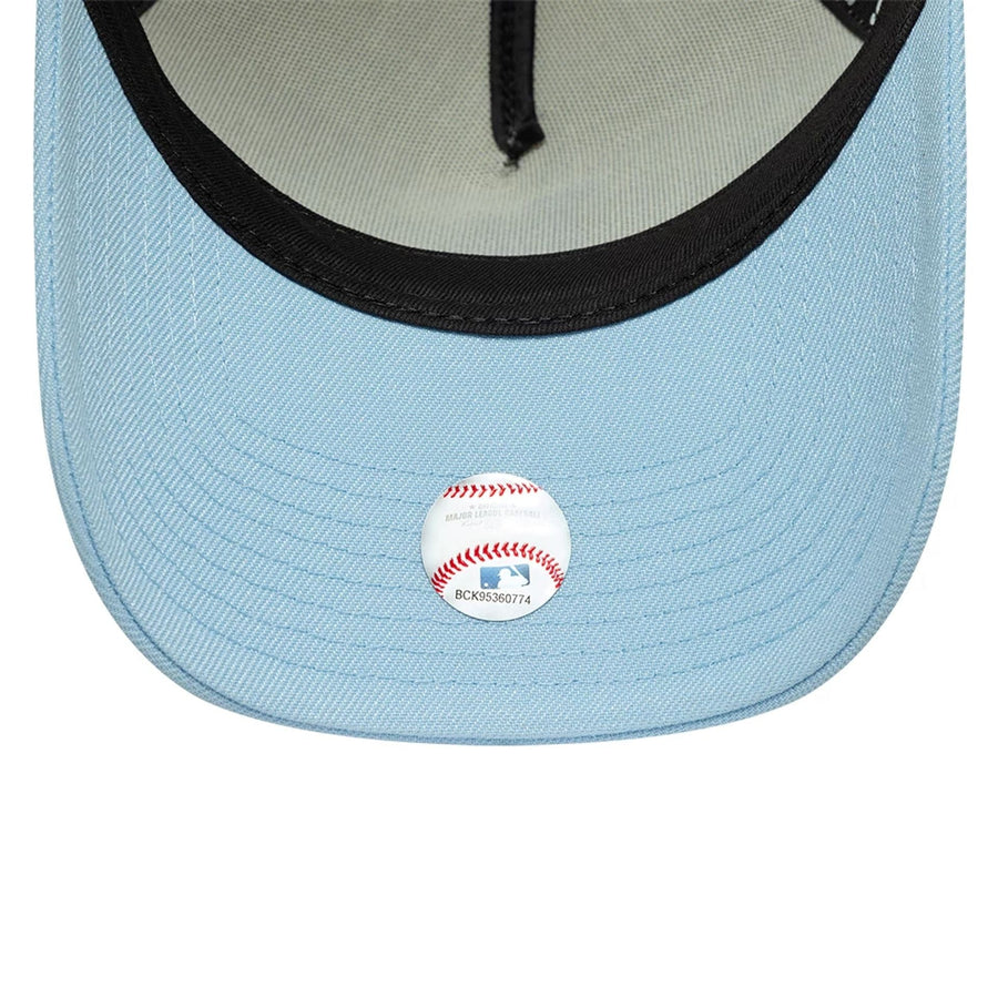 This is a LA Dodgers MLB Cream & Blue 9FORTY A-Frame Adjustable Cap 6