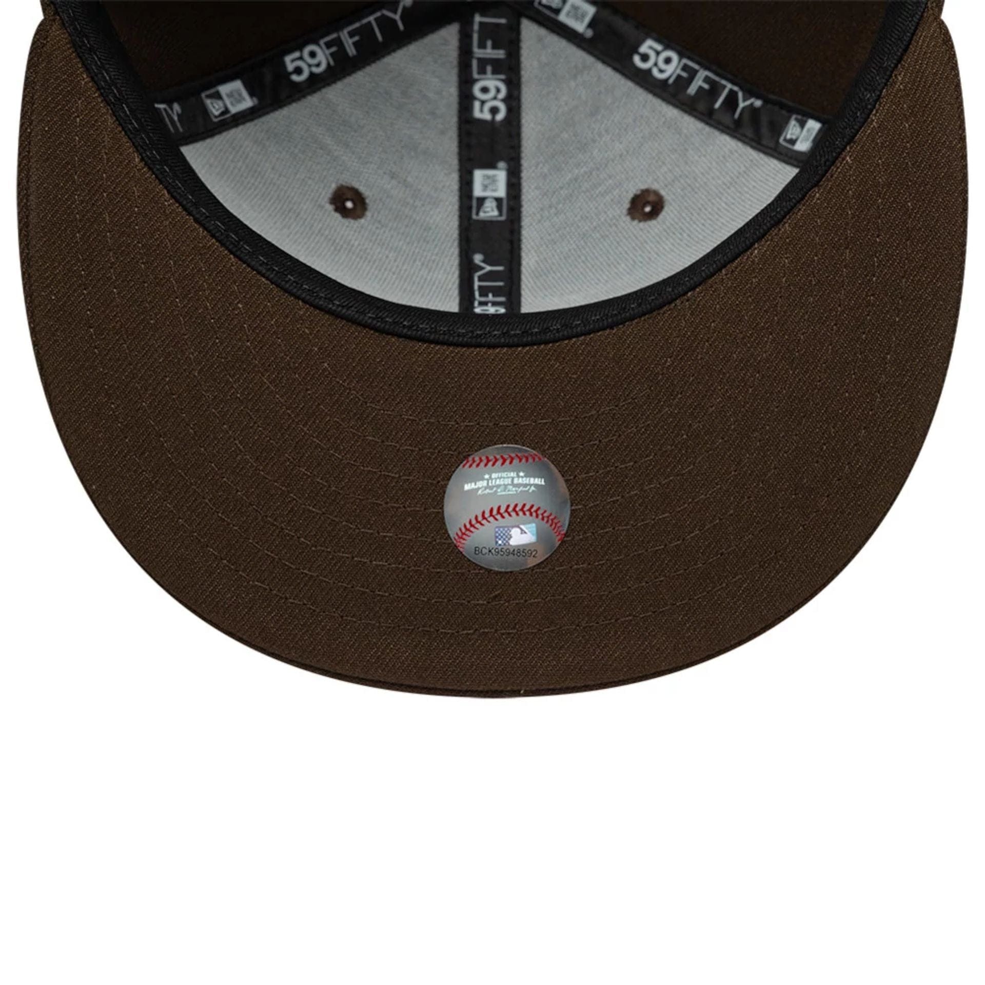 This is a Chicago White Sox MLB Dark Brown 59FIFTY Fitted Cap 2