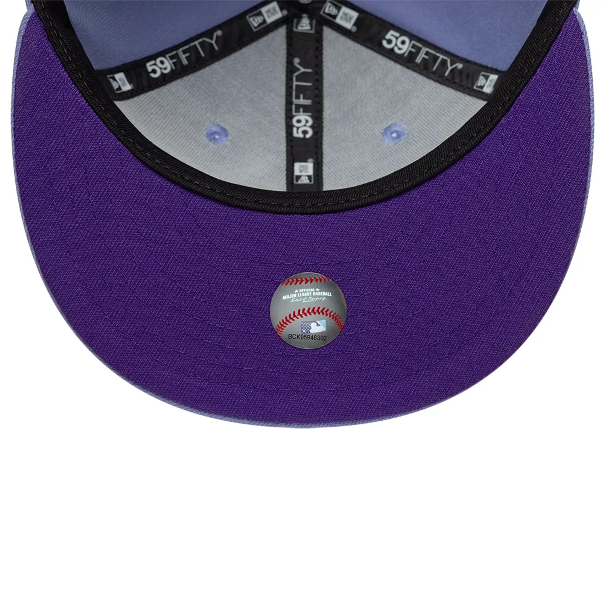 This is a Chicago White Sox MLB Pastel Purple 59FIFTY Fitted Cap 2
