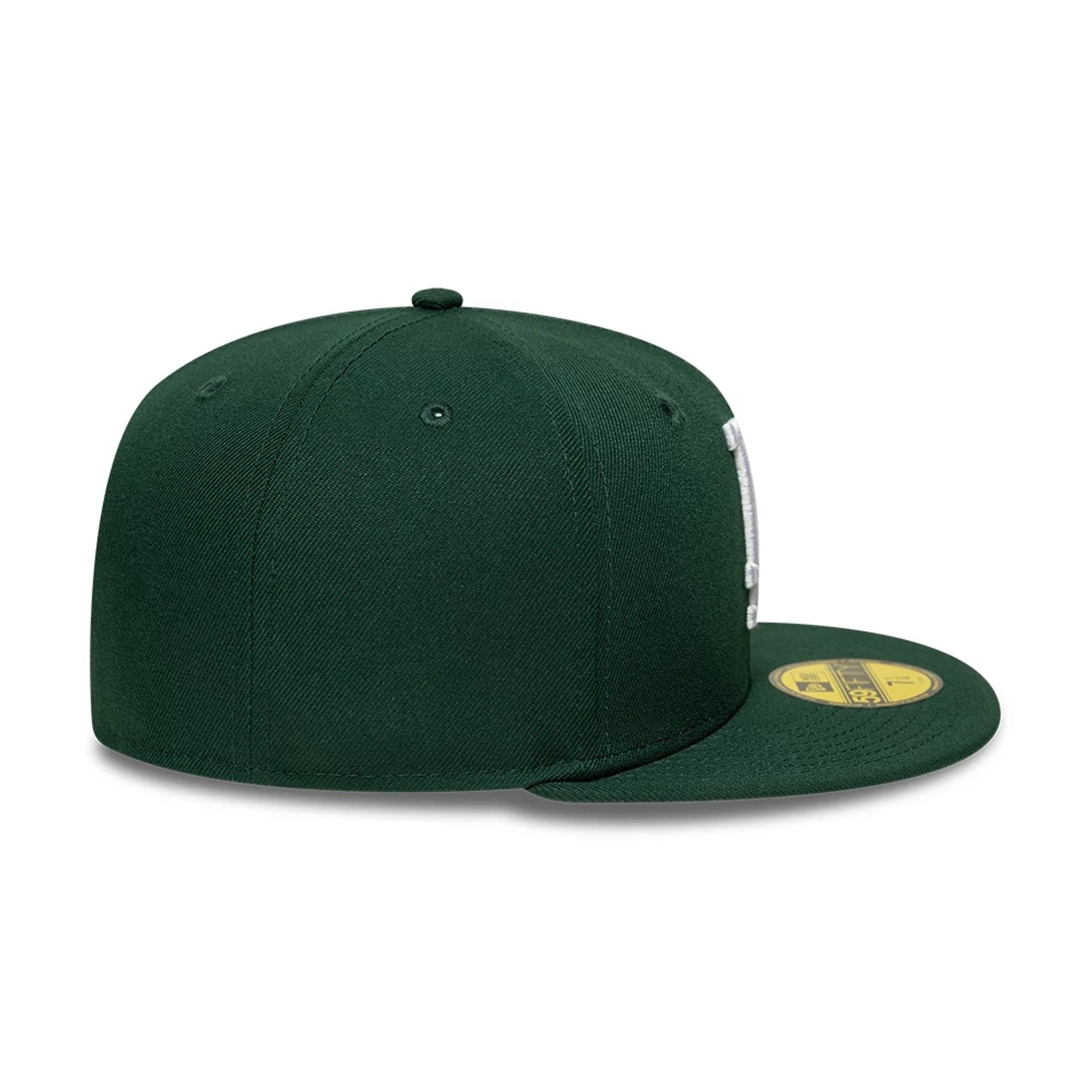 Pictured is this MLB LA Dodgers 59FIFTY Fitted cap in dark green. 7