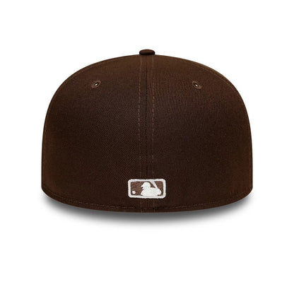 Pictured is this MLB New York Yankees 59FIFTY Fitted cap in dark brown. 5