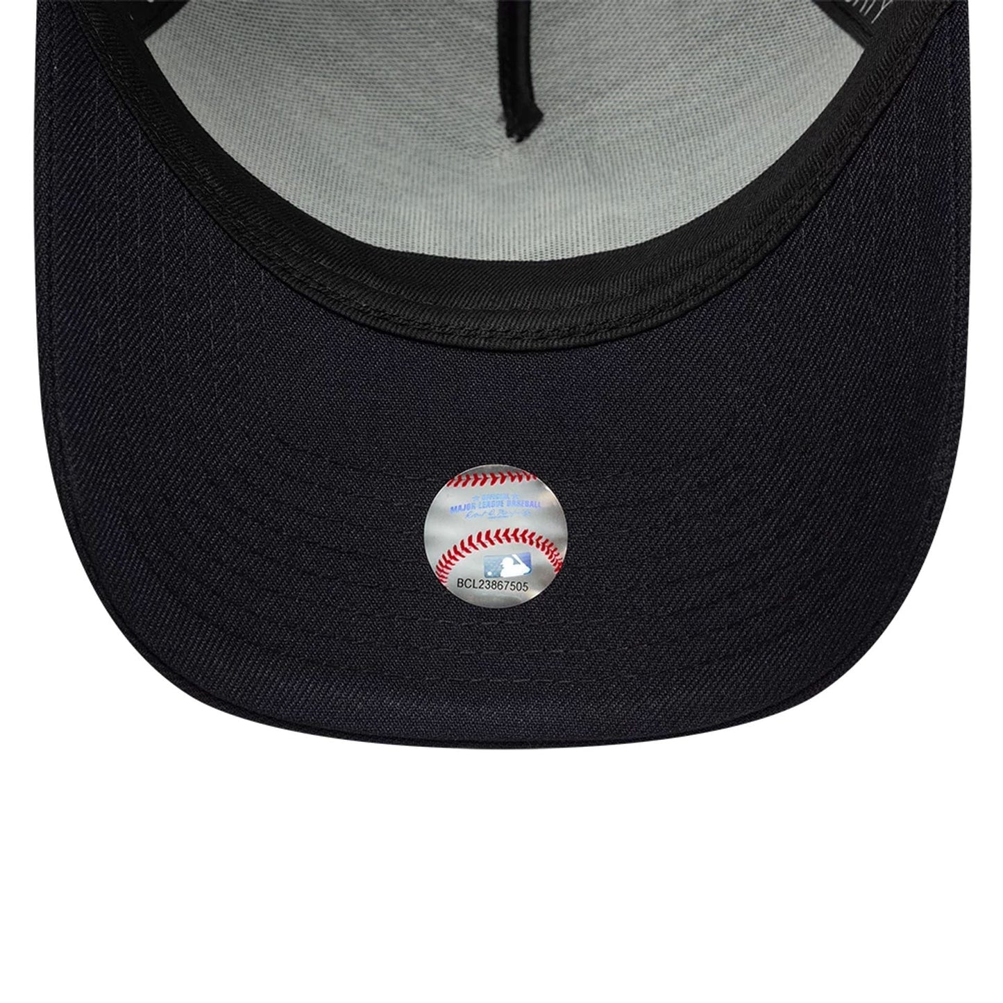 This is a New York Yankees MLB Navy 9FORTY A-Frame Adjustable Cap 7