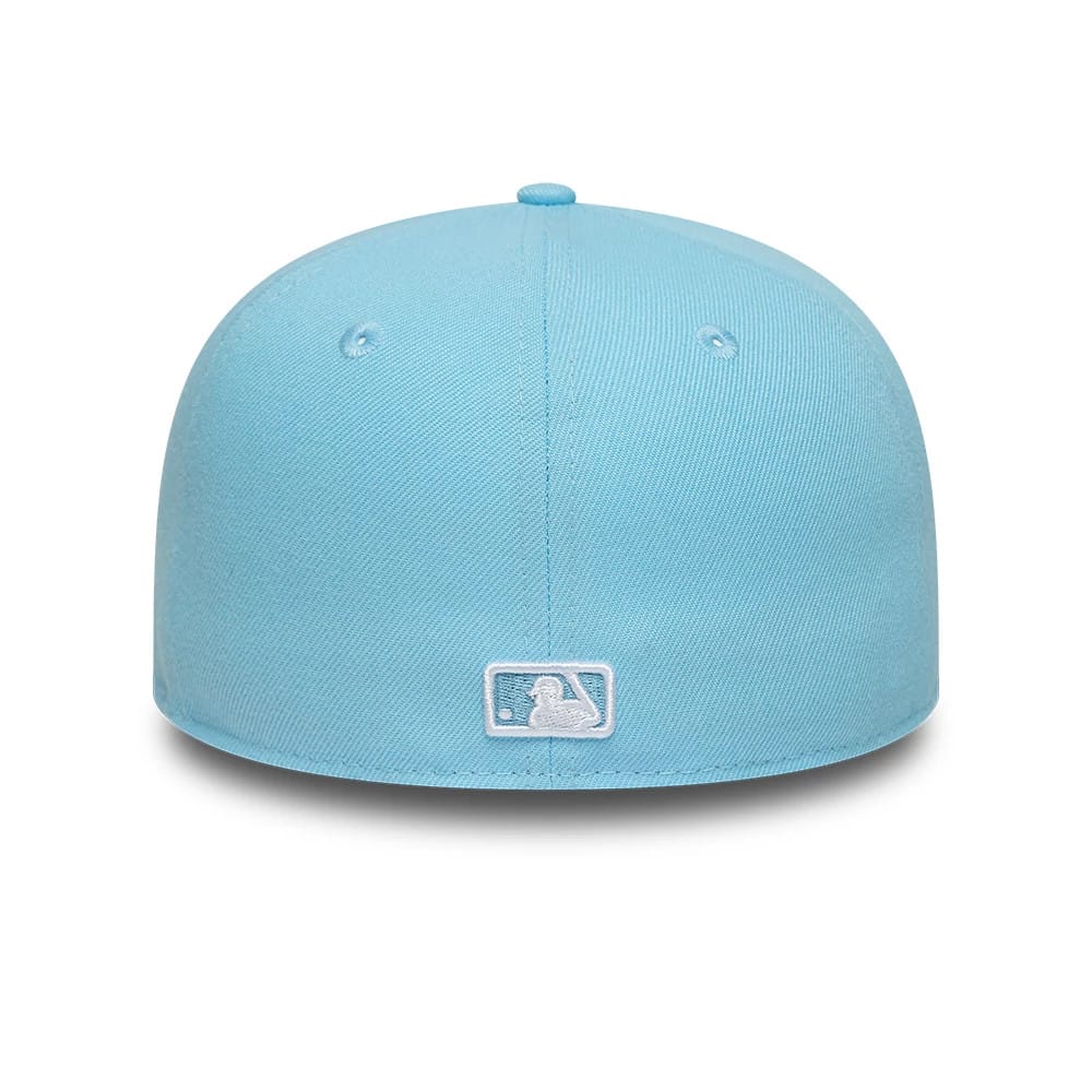 This is a New York Yankees MLB Pastel Blue 59FIFTY Fitted Cap 4