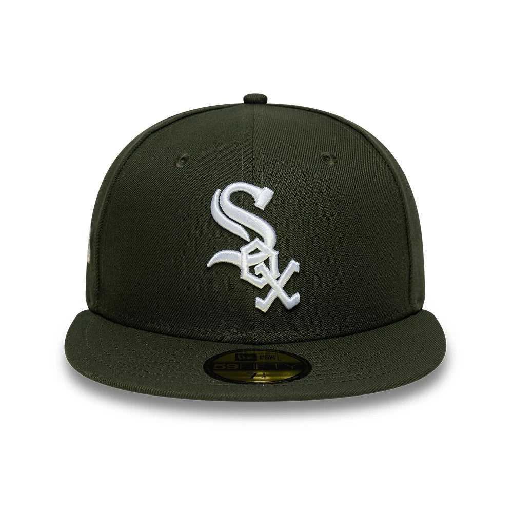This is a Chicago White Sox Sidepatch MLB Dark Green 59FIFTY Fitted Cap 3