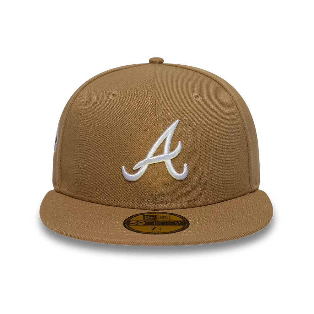 This is a Atlanta Braves MLB Sidepatch Beige 59FIFTY Fitted Cap 2
