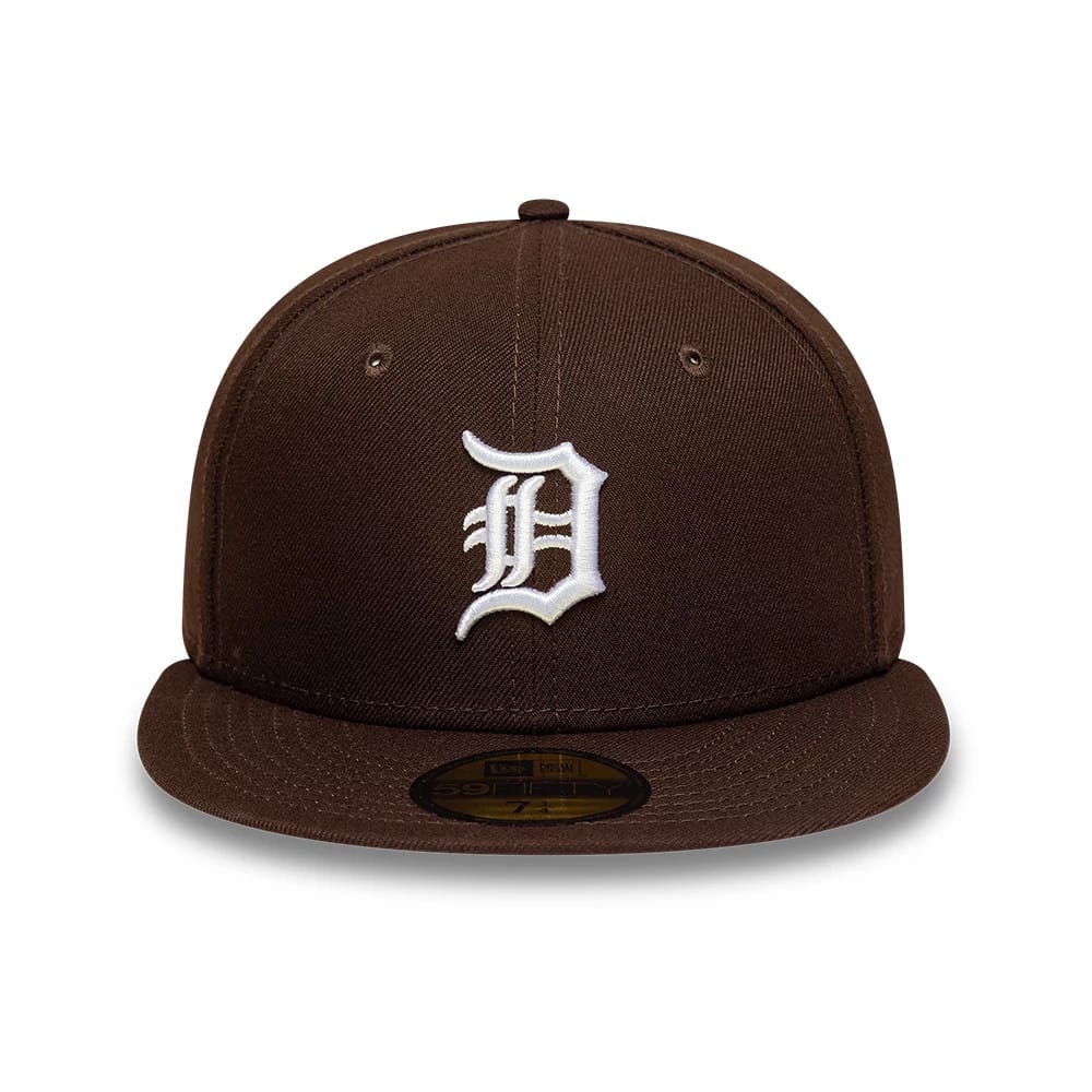 Pictured is this MLB Detroit Tigers 59FIFTY Fitted cap in dark brown. 3