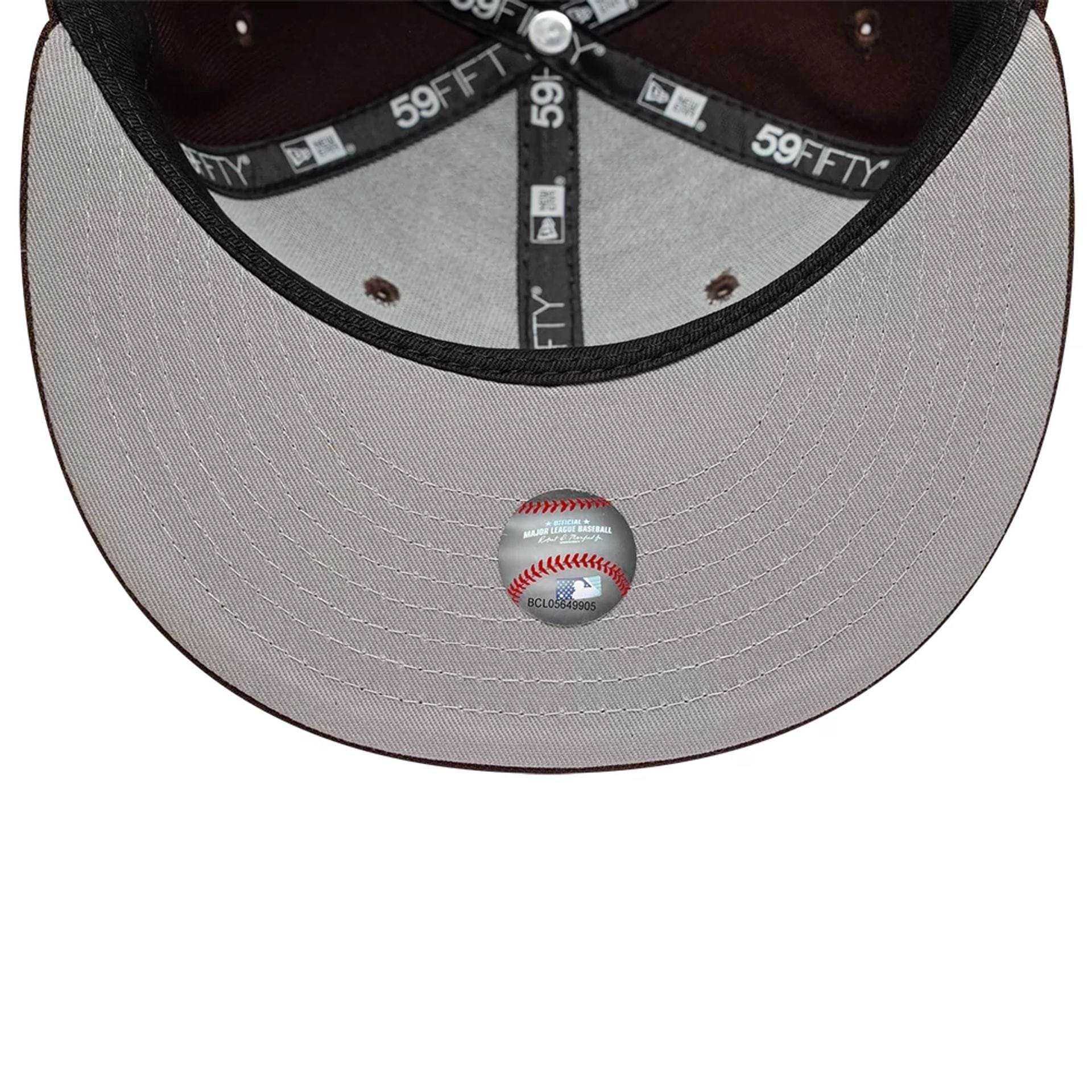 Pictured is this MLB Detroit Tigers 59FIFTY Fitted cap in dark brown. 2