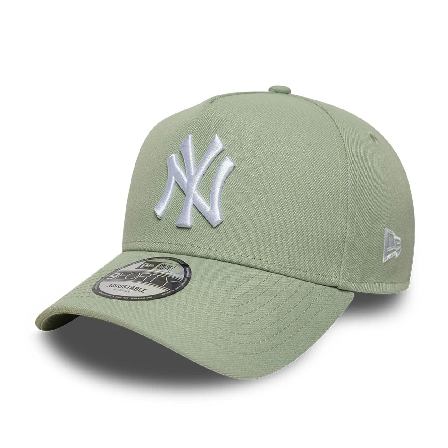 This is a New York Yankees MLB Pastel Green 9FORTY A-Frame Adjustable Cap 1