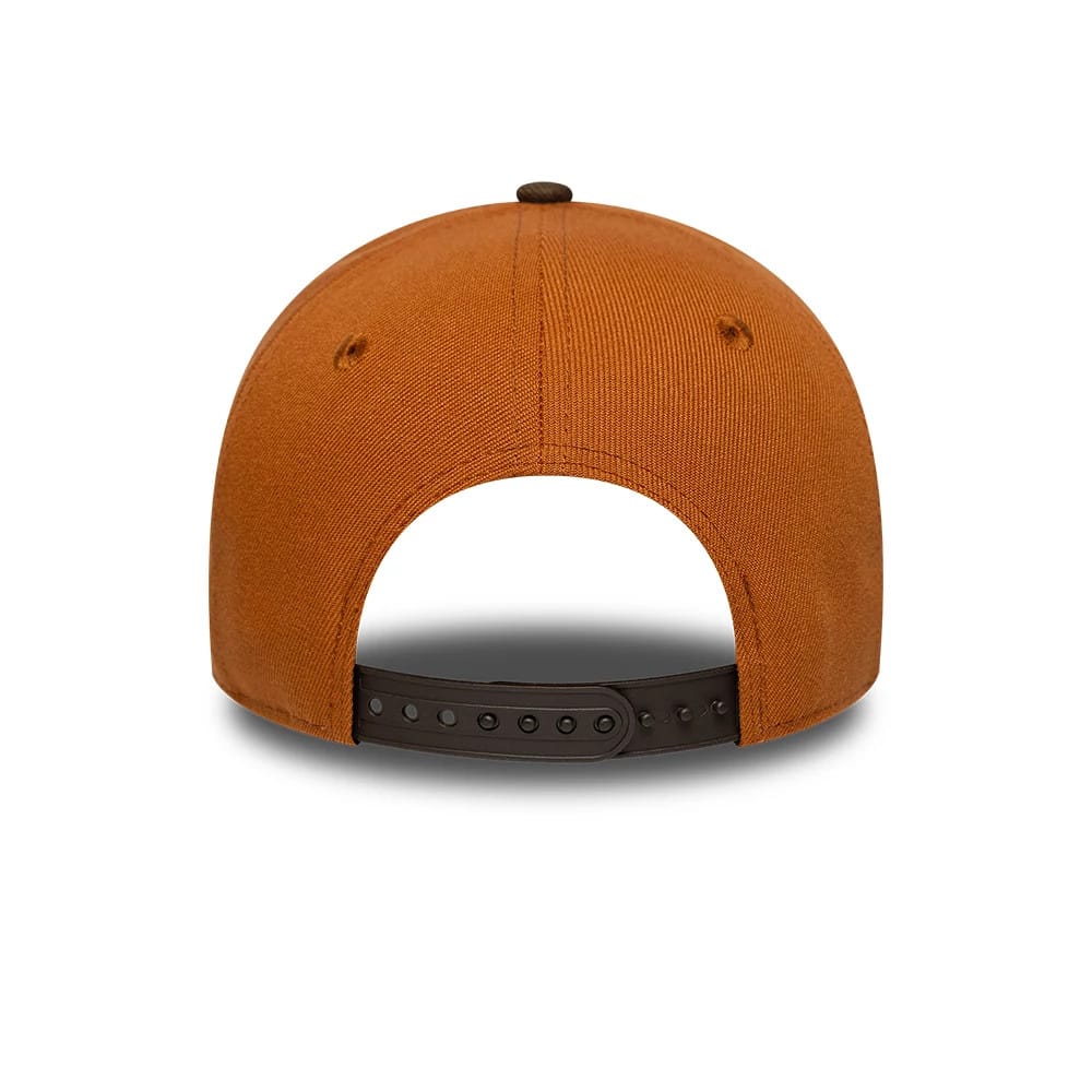 This is a New York Yankees MLB Brown 9FORTY A-Frame Adjustable Cap 4