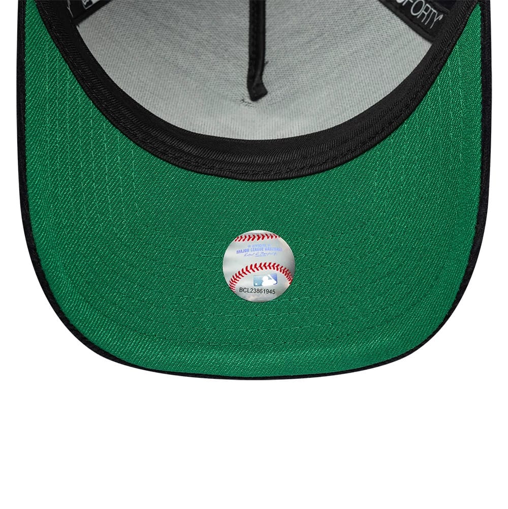 This is a New York Yankees MLB Navy 9FORTY A-Frame Adjustable Cap 2