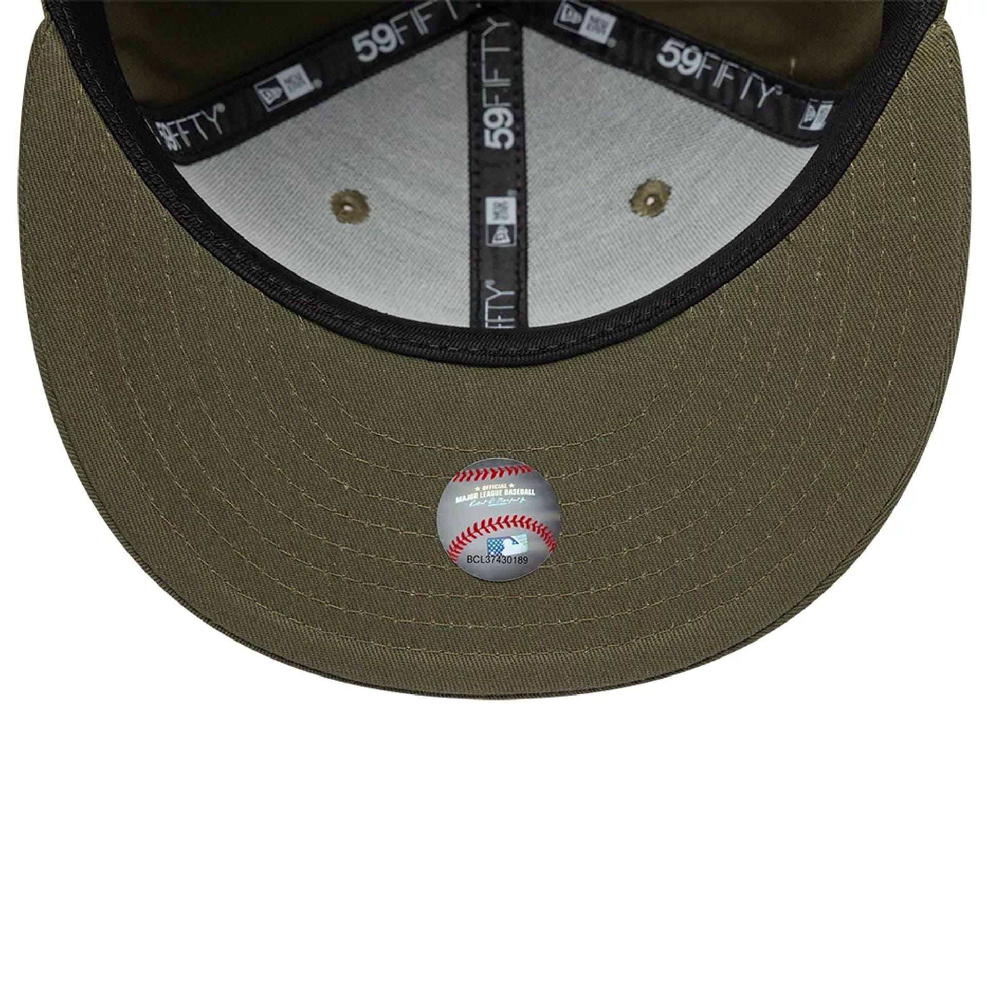 Pictured is this New York Mets MLB Dark Green 59FIFTY Fitted cap. 7