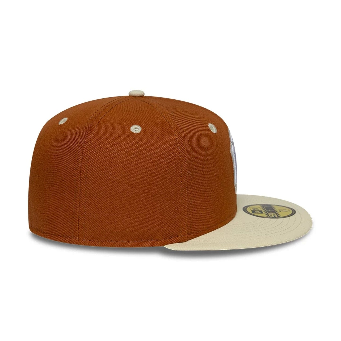 Pictured is this MLB Contrast New York Yankees 59FIFTY Fitted cap in brown. 6