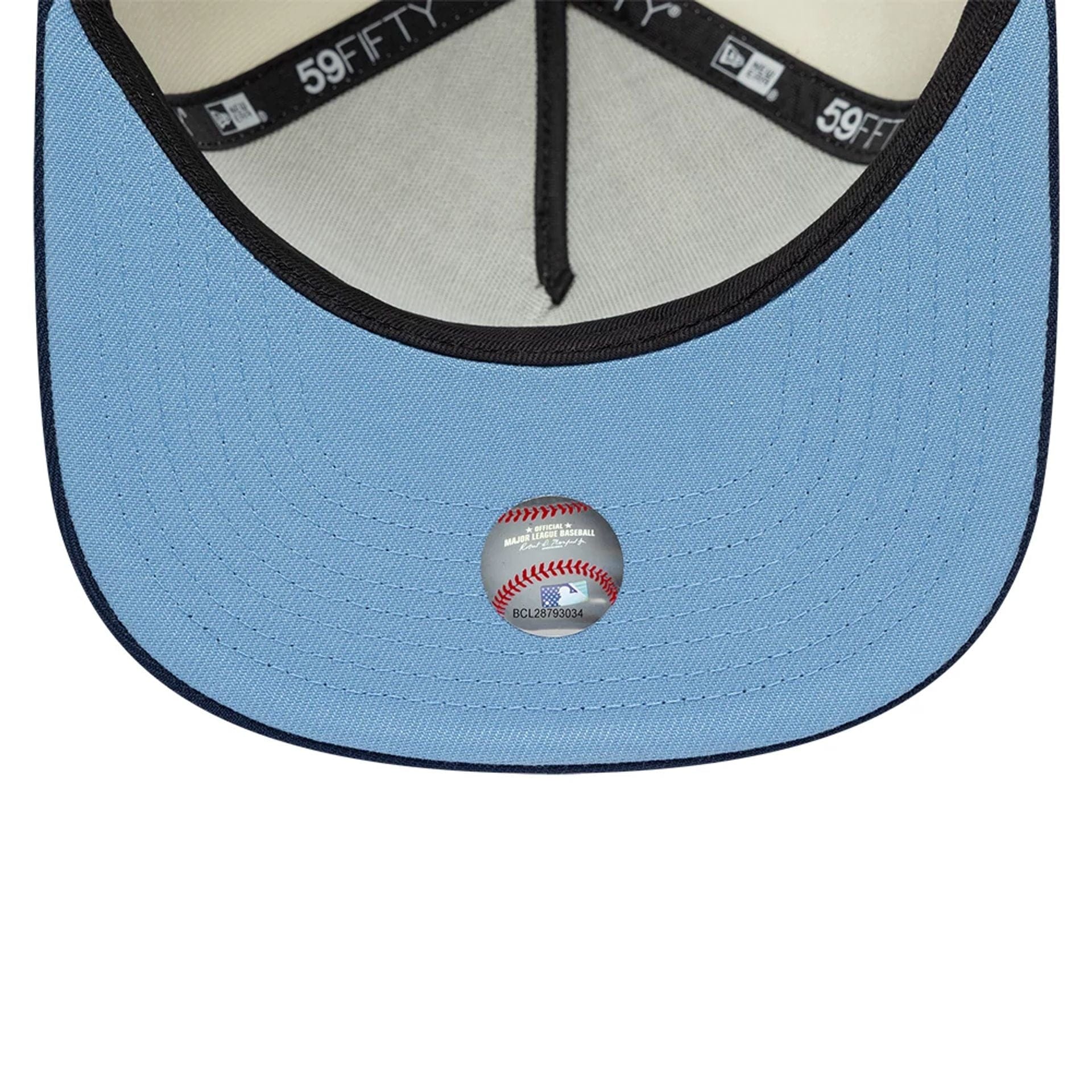 Pictured is this New York Yankees MLB White 59FIFTY A-Frame Fitted cap. 2
