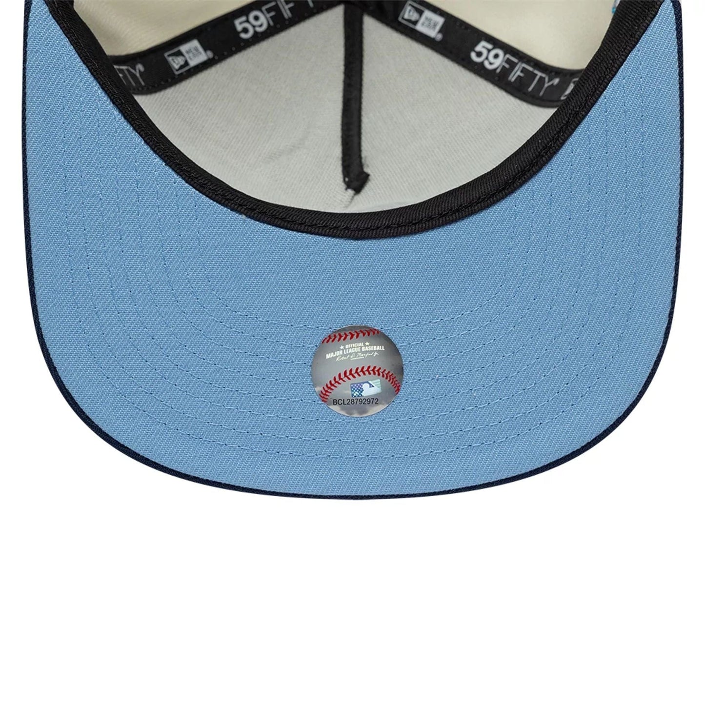 Pictured is this Chicago White Sox MLB White 59FIFTY A-Frame Fitted cap. 2