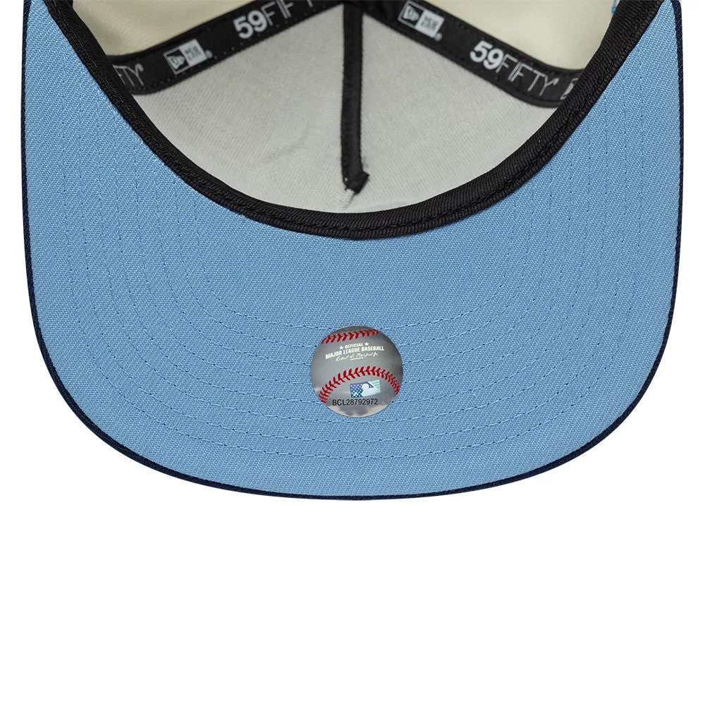 Pictured is this Chicago White Sox MLB White 59FIFTY A-Frame Fitted cap. 2